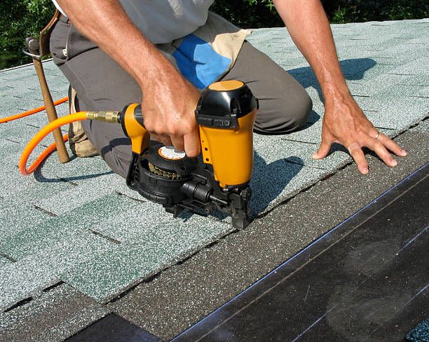 Best Emergency Roof Repair  in Greensburg, LA